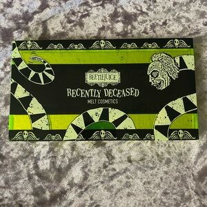 Melt Cosmetics Beetlejuice Palette - Neon Green and Black
